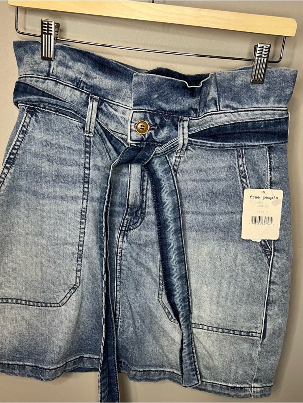 Free People Light Wash Denim Paperbag Tie-Waist Jeans